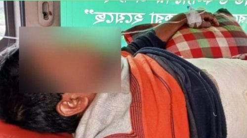পটুয়াখালীতে বাস কাউন্টার দখল নিতে যুবককে ছুরিকাঘাত