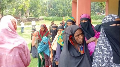বরিশাল সদর উপজেলায় প্রথম দুই ঘণ্টায় ৬ শতাংশ ভোট