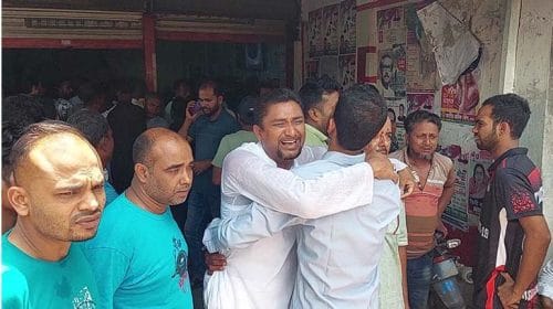 কলকাতায় এমপি আজিমের লাশ, এলাকায় শোকের মাতম