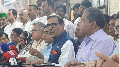 শেখ হাসিনার সৎ সাহস আছে, কাউকে ছাড় দেন না