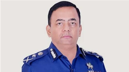 ভয় দেখিয়ে কৃষকদের জমি লিখে নিতো “বেনজীর”